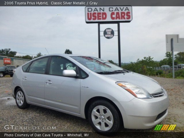 2006 Toyota Prius Hybrid in Classic Silver Metallic