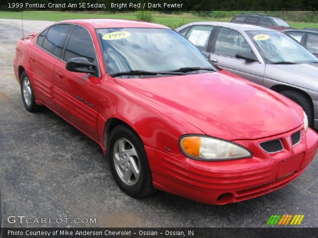 1999 Pontiac Grand Am SE Sedan in Bright Red