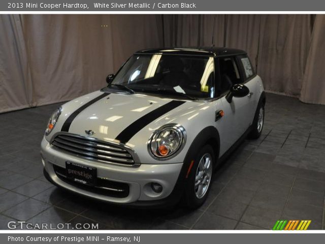 2013 Mini Cooper Hardtop in White Silver Metallic