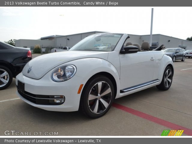 2013 Volkswagen Beetle Turbo Convertible in Candy White