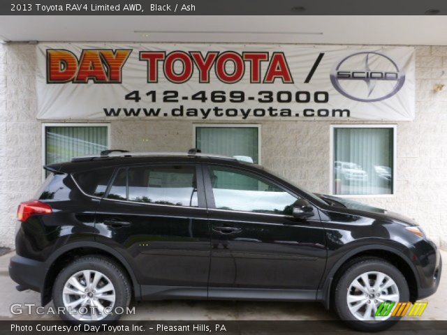 2013 Toyota RAV4 Limited AWD in Black
