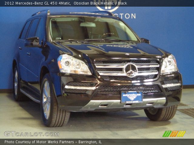 2012 Mercedes-Benz GL 450 4Matic in Obsidian Black Metallic