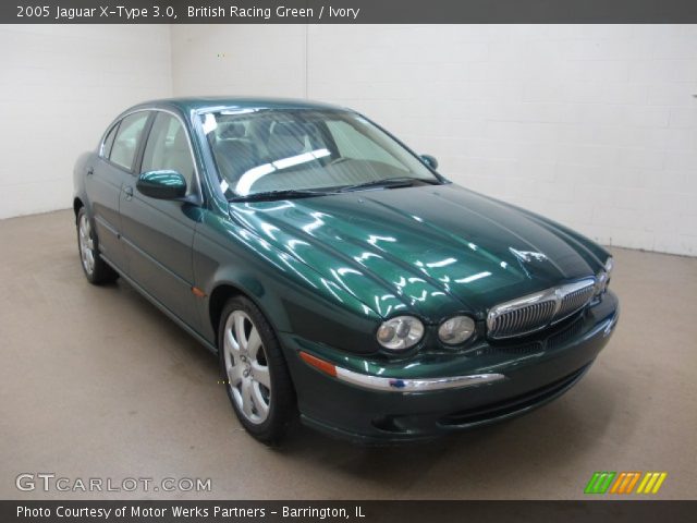 2005 Jaguar X-Type 3.0 in British Racing Green