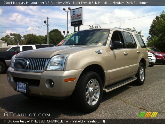 2004 Mercury Mountaineer V8 Premier AWD in Light French Silk Metallic