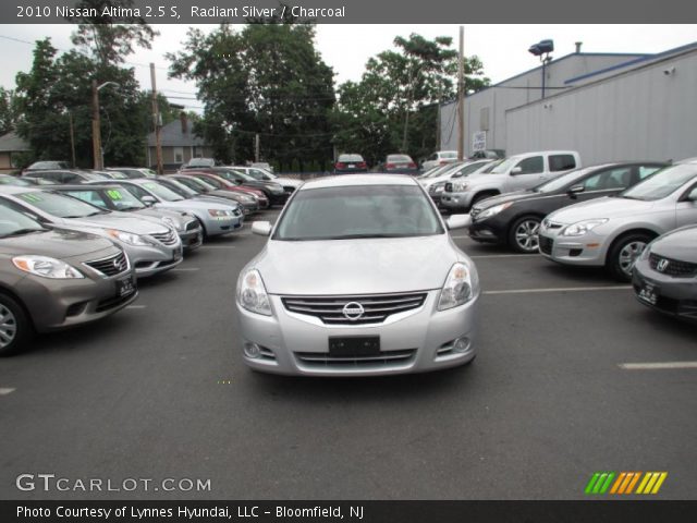2010 Nissan Altima 2.5 S in Radiant Silver