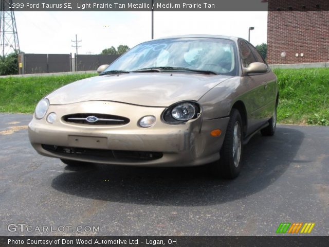 1999 Ford Taurus SE in Light Prairie Tan Metallic