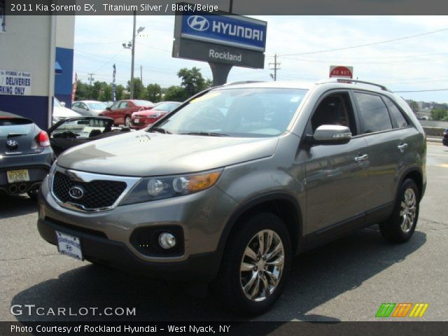 2011 Kia Sorento EX in Titanium Silver