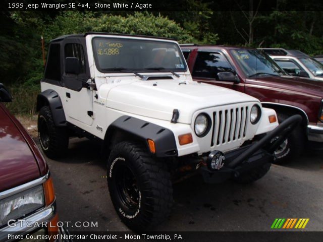 1999 Jeep Wrangler SE 4x4 in Stone White