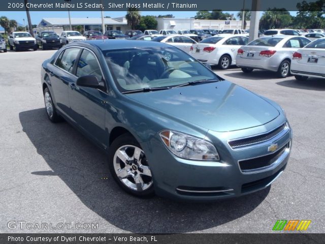 2009 Chevrolet Malibu LS Sedan in Silver Moss Metallic