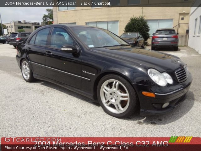 2004 Mercedes-Benz C 32 AMG Sedan in Black
