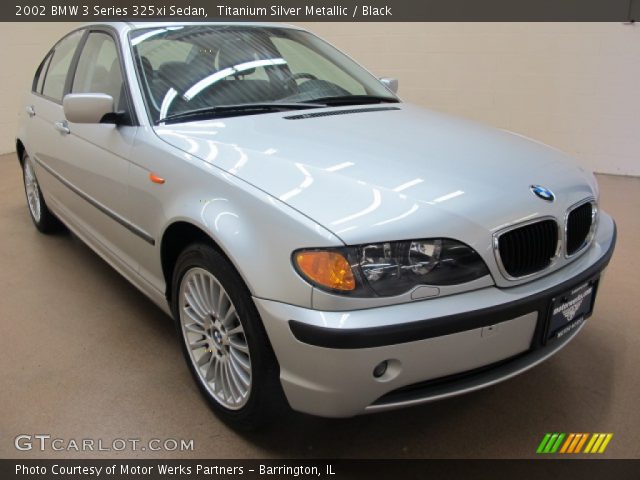 2002 BMW 3 Series 325xi Sedan in Titanium Silver Metallic