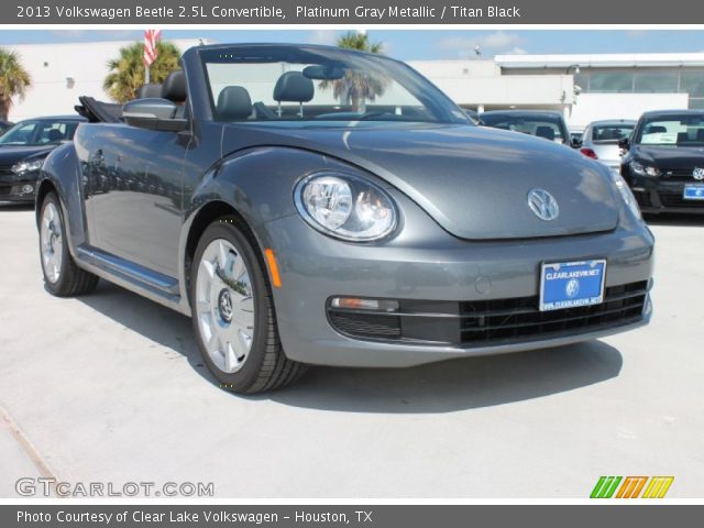 2013 Volkswagen Beetle 2.5L Convertible in Platinum Gray Metallic