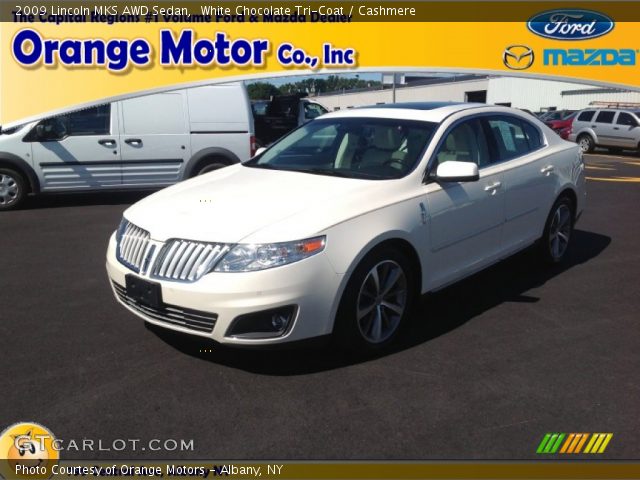 2009 Lincoln MKS AWD Sedan in White Chocolate Tri-Coat