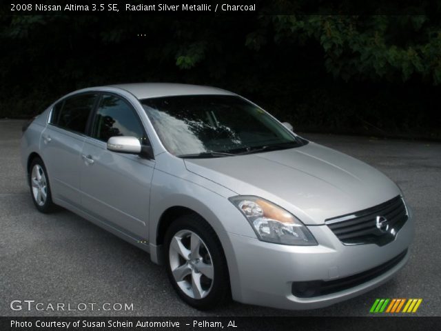 2008 Nissan Altima 3.5 SE in Radiant Silver Metallic