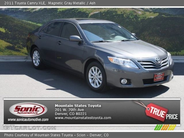 2011 Toyota Camry XLE in Magnetic Gray Metallic