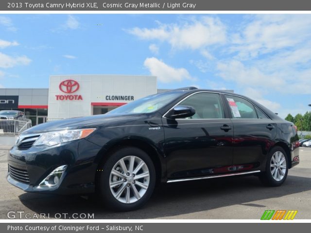2013 Toyota Camry Hybrid XLE in Cosmic Gray Metallic