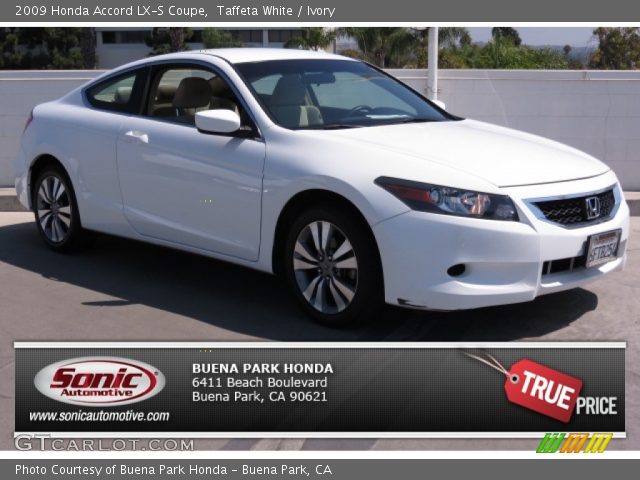 2009 Honda Accord LX-S Coupe in Taffeta White