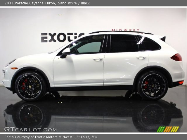 2011 Porsche Cayenne Turbo in Sand White