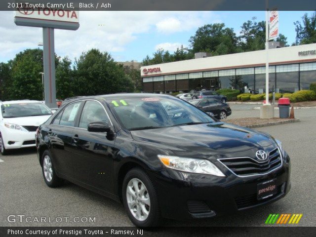 2011 Toyota Camry LE in Black