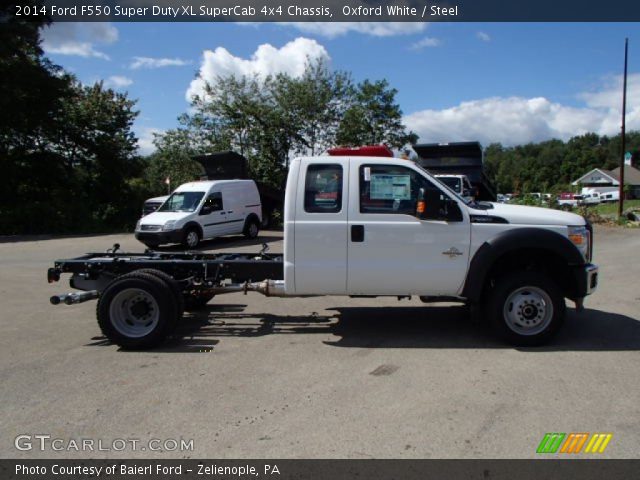 2014 Ford F550 Super Duty XL SuperCab 4x4 Chassis in Oxford White