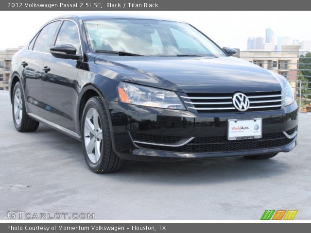 2012 Volkswagen Passat 2.5L SE in Black