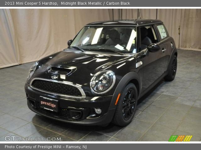 2013 Mini Cooper S Hardtop in Midnight Black Metallic