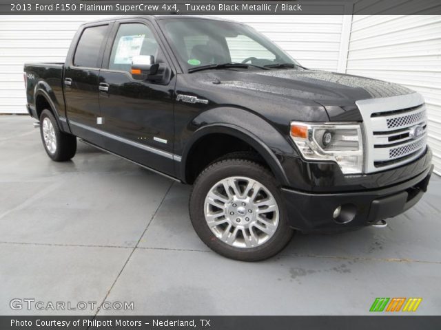 2013 Ford F150 Platinum SuperCrew 4x4 in Tuxedo Black Metallic