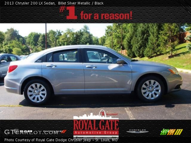 2013 Chrysler 200 LX Sedan in Billet Silver Metallic
