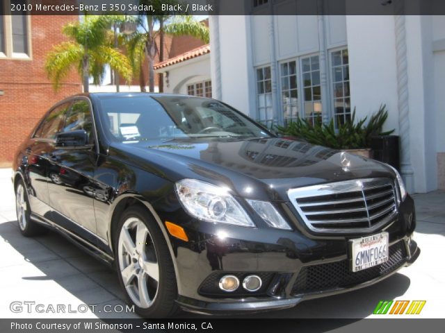 2010 Mercedes-Benz E 350 Sedan in Black