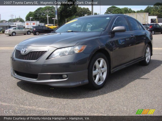 2007 Toyota Camry SE in Magnetic Gray Metallic