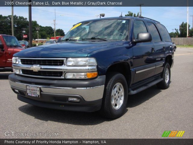 2005 Chevrolet Tahoe LS in Dark Blue Metallic