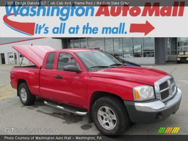 2005 Dodge Dakota SLT Club Cab 4x4 in Flame Red