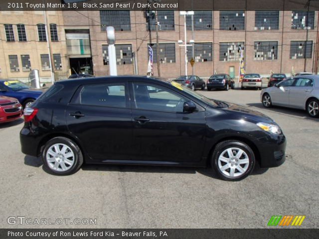 2011 Toyota Matrix 1.8 in Black Sand Pearl