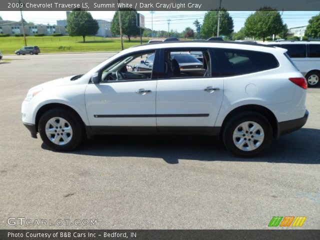 2009 Chevrolet Traverse LS in Summit White