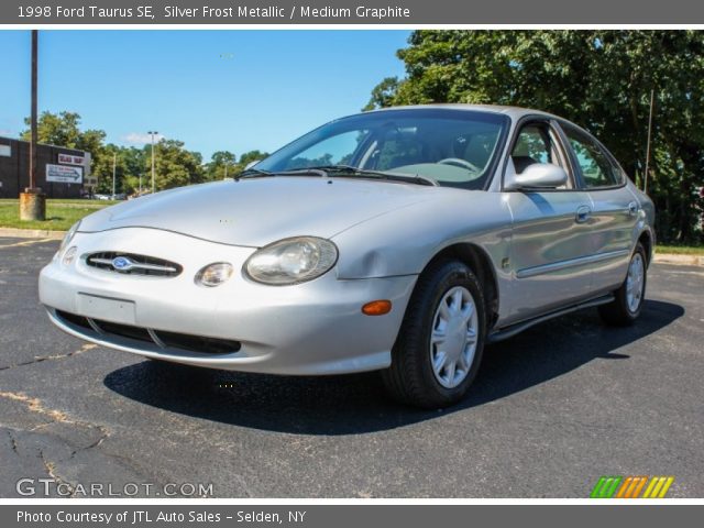 1998 Ford Taurus SE in Silver Frost Metallic