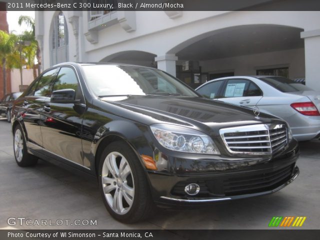 2011 Mercedes-Benz C 300 Luxury in Black