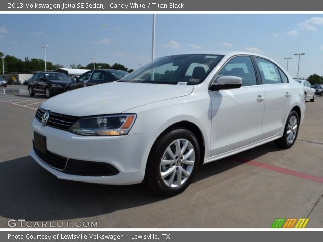 2013 Volkswagen Jetta SE Sedan in Candy White