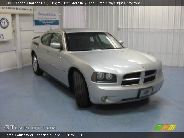 2007 Dodge Charger R/T in Bright Silver Metallic