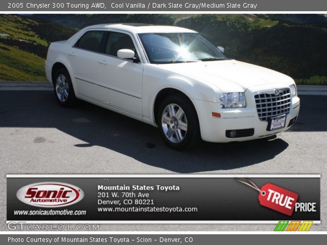 2005 Chrysler 300 Touring AWD in Cool Vanilla