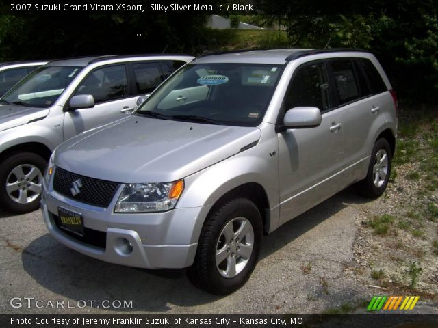 2007 Suzuki Grand Vitara XSport in Silky Silver Metallic