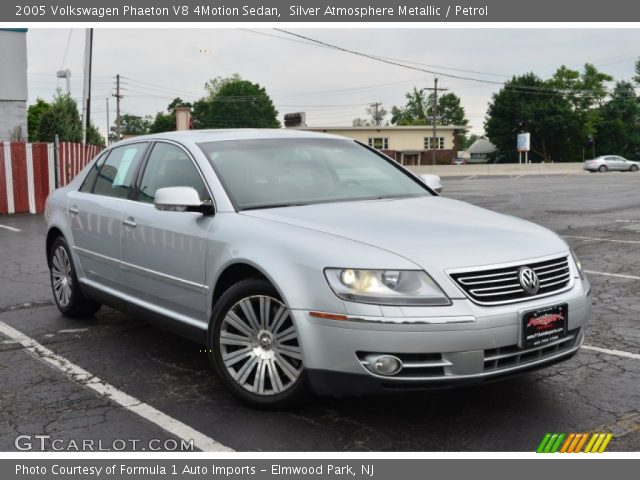 2005 Volkswagen Phaeton V8 4Motion Sedan in Silver Atmosphere Metallic