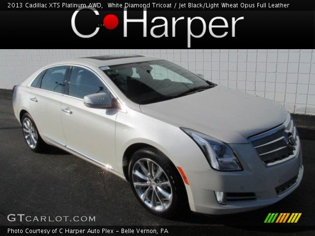 2013 Cadillac XTS Platinum AWD in White Diamond Tricoat