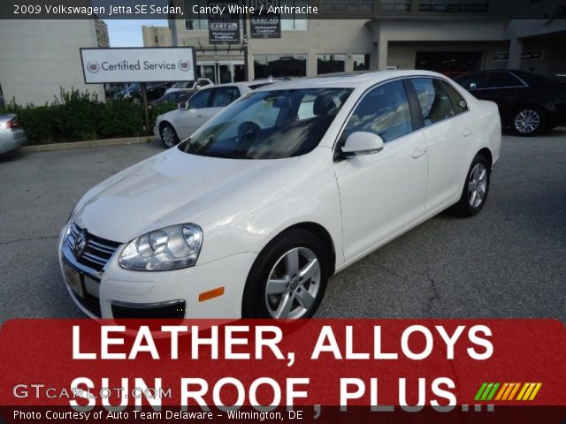 2009 Volkswagen Jetta SE Sedan in Candy White