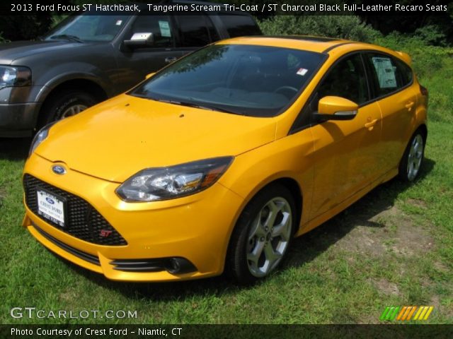 2013 Ford Focus ST Hatchback in Tangerine Scream Tri-Coat