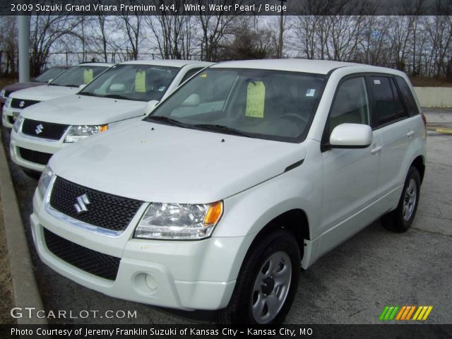 2009 Suzuki Grand Vitara Premium 4x4 in White Water Pearl