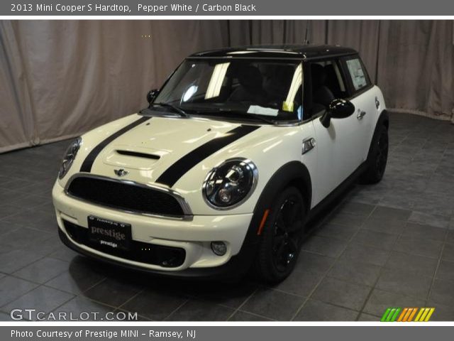 2013 Mini Cooper S Hardtop in Pepper White