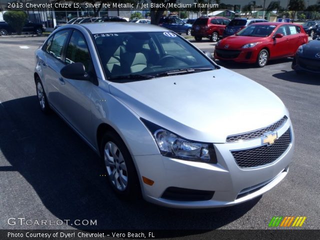 2013 Chevrolet Cruze LS in Silver Ice Metallic