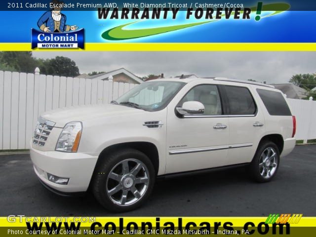 2011 Cadillac Escalade Premium AWD in White Diamond Tricoat