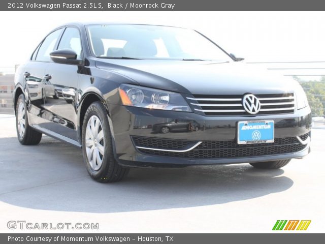 2012 Volkswagen Passat 2.5L S in Black