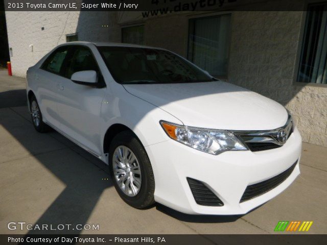 2013 Toyota Camry LE in Super White